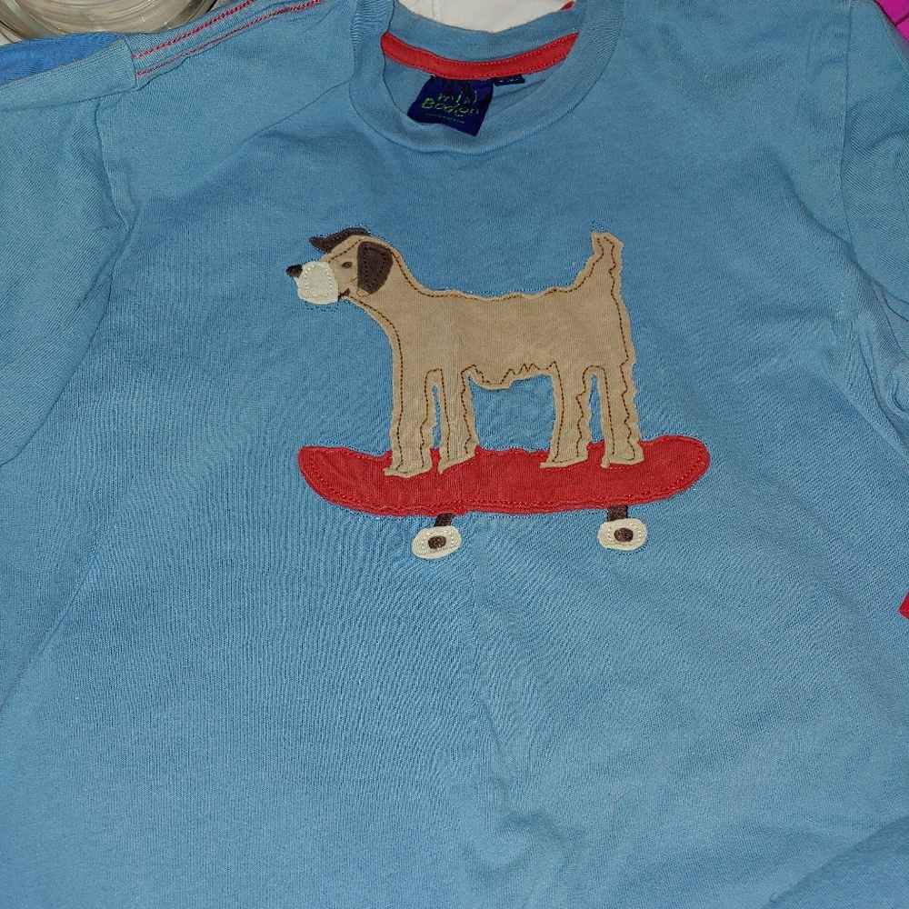Mini Boden boy skateboard dog shirt 9-10